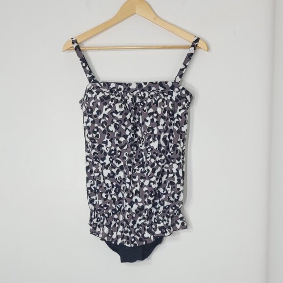 Silhouette Black White Leopard Print Spaghetti Strap One-piece Swimsuit Size 10 - Picture 1 of 13
